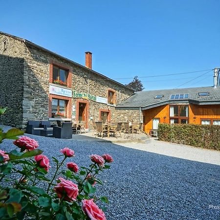 Ferme St Martin Panzió Manhay Kültér fotó