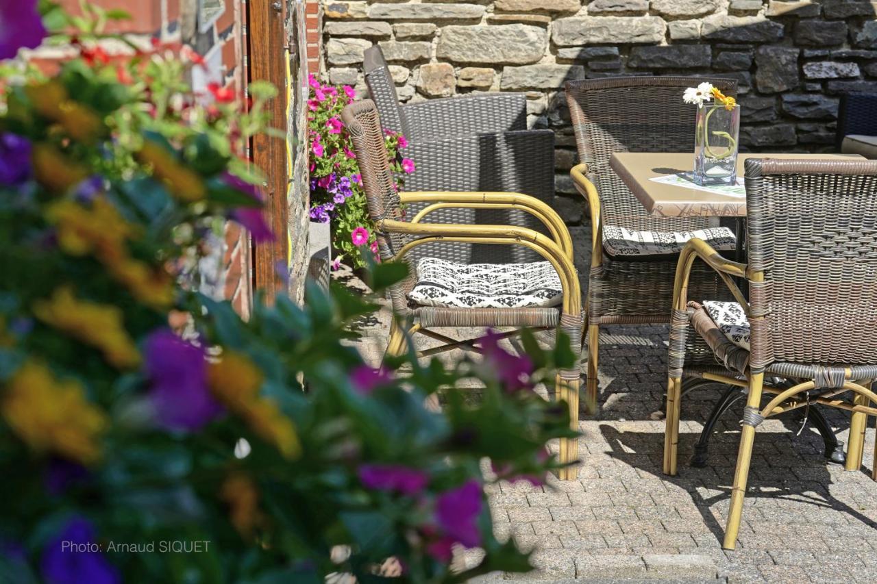Ferme St Martin Panzió Manhay Kültér fotó