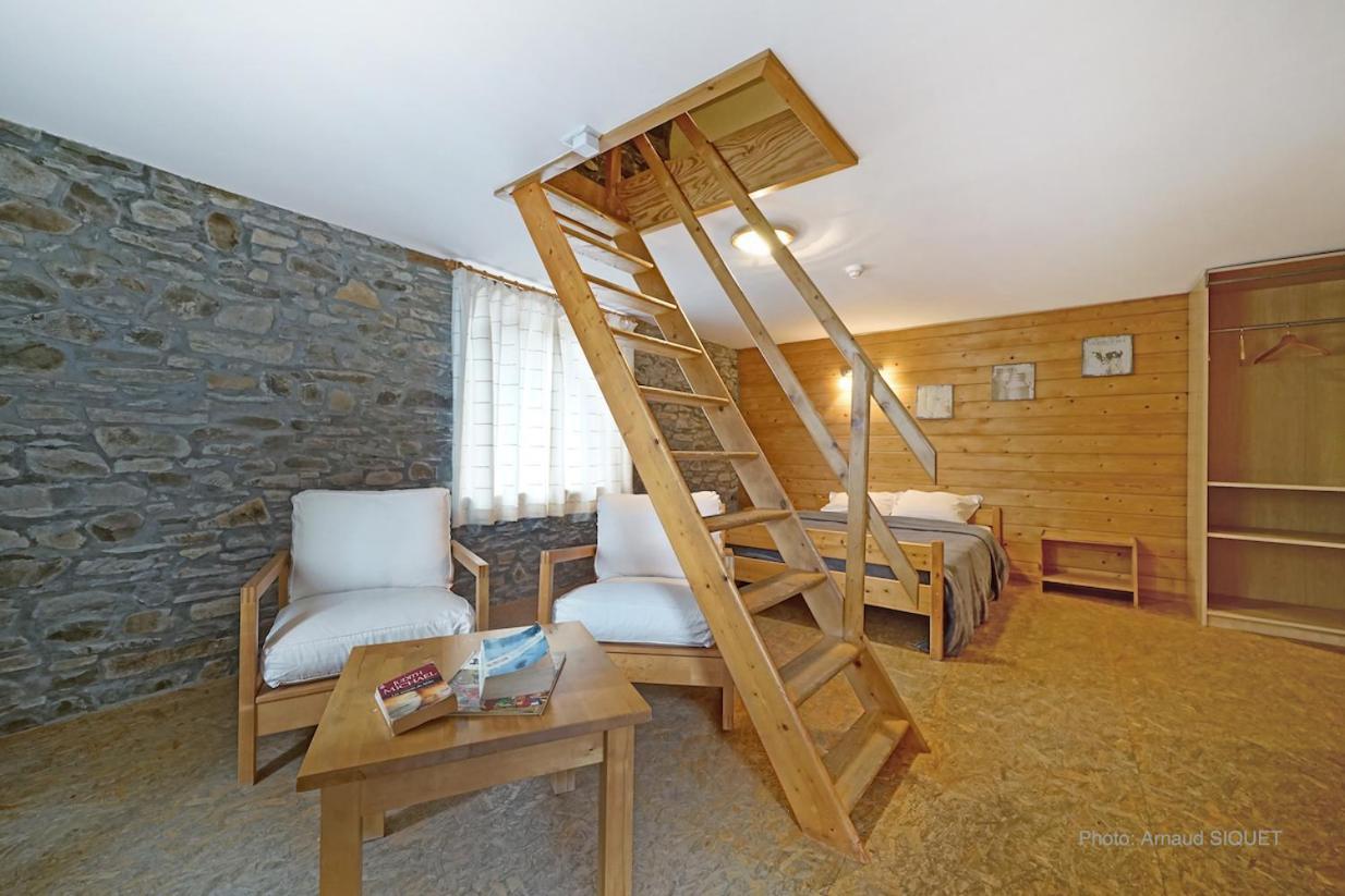 Ferme St Martin Panzió Manhay Kültér fotó